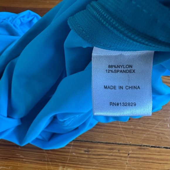 Superdown cassandra crop top - Picture 8 of 10